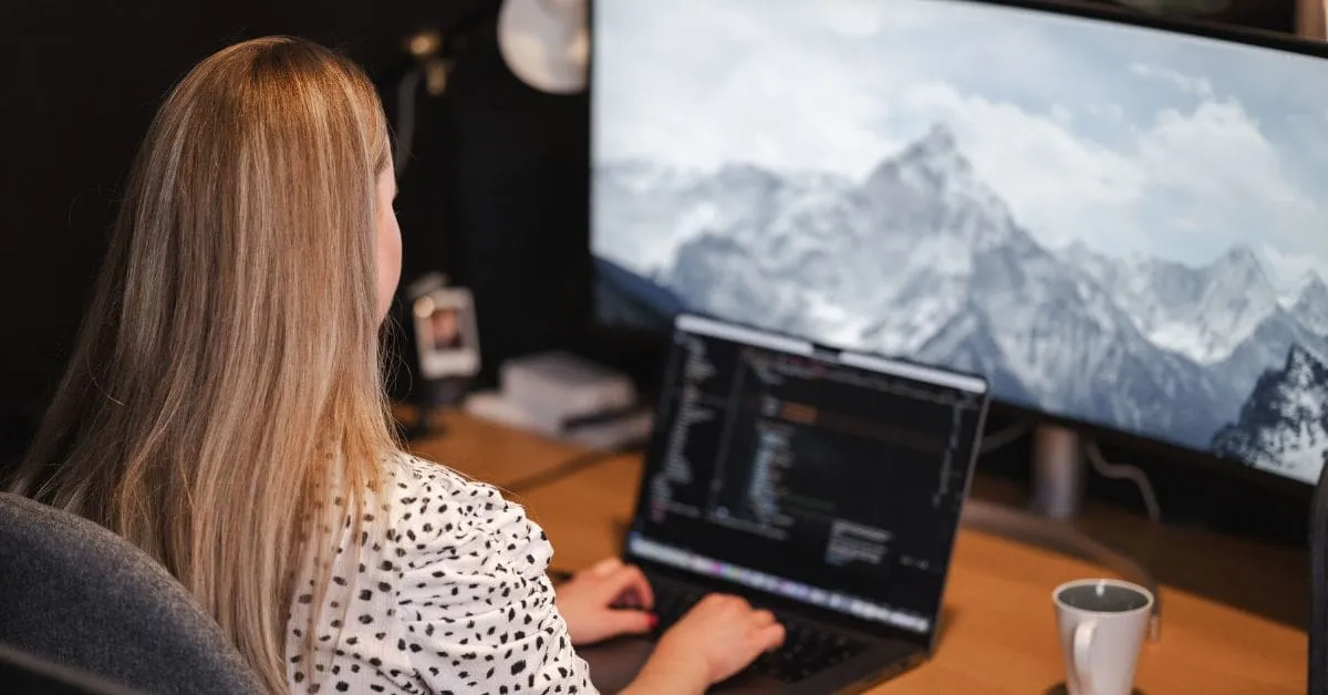 webbutvecklare Veronica Selenwall på webbyrån Decision By Heart