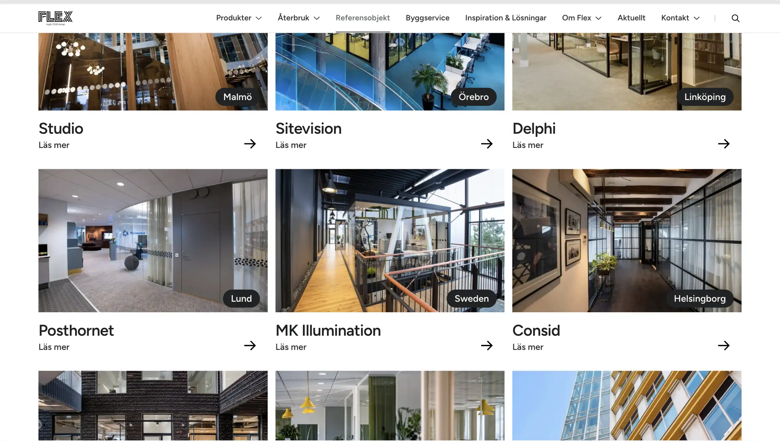 En skärmbild som visar sidan för referensprojekt på FLEX Interior Systems. Här syns de olika företag som FLEX har arbetat med, bild och namn samt en länk för att gå vidare och läsa hela caset.